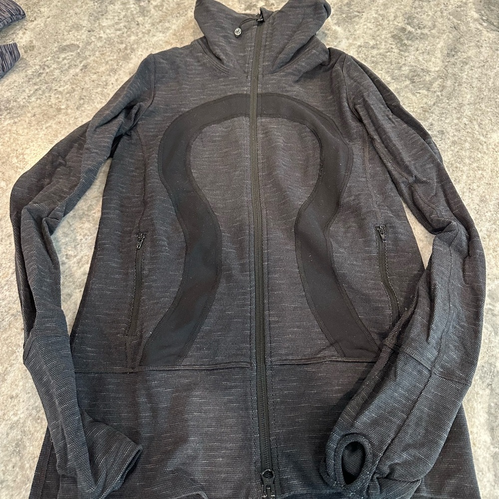 Lululemon stride jacket size 4
